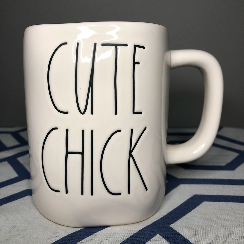 Rae dunn Cute chick mug